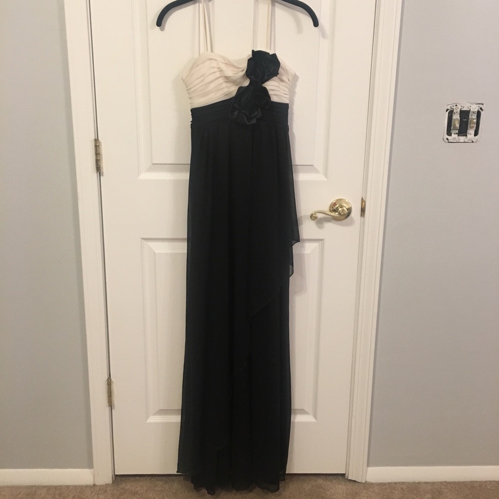 Black and white prom dress size 5
